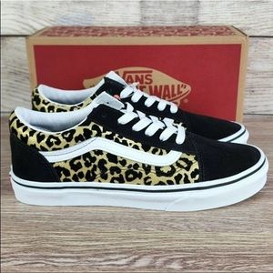 Vans Old Skool Flocked Leopard Sneakers
